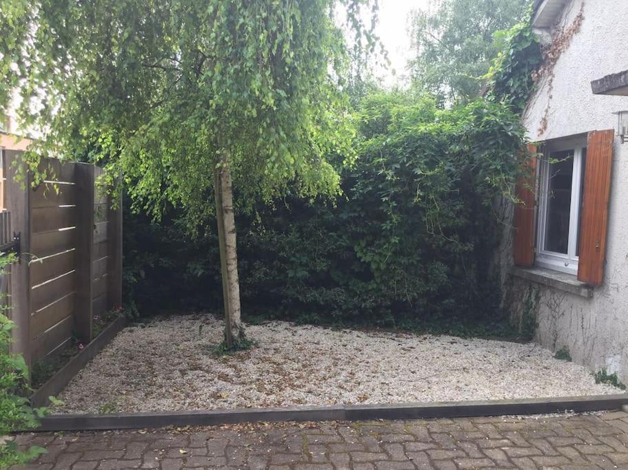 Gite Le 11 Le Merlerault Kültér fotó